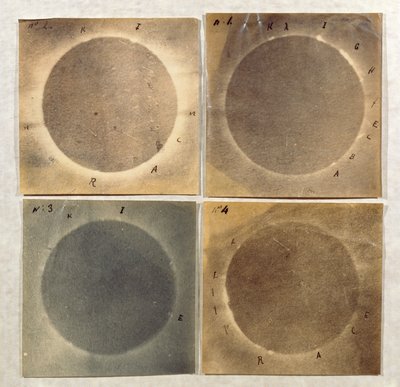 Vier beelden van de zonsverduistering van 18 juli 1860 door Angelo Secchi
